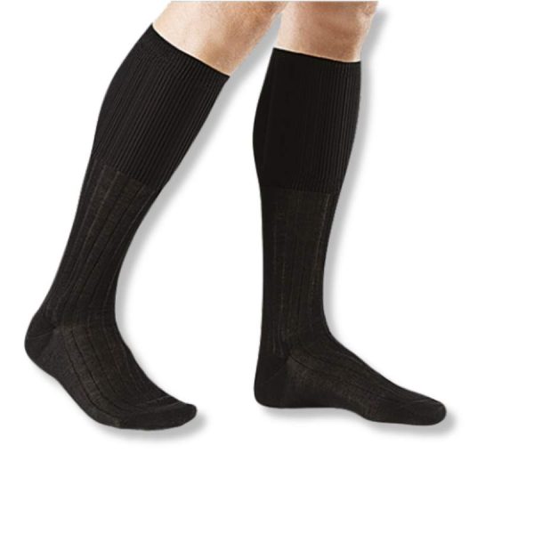 Κάλτσες συμπίεσης ταξιδίου Vita Orthopaedics, 18-24 mmHg, μπεζ, για πρόληψη οιδημάτων, κιρσών και κόπωσης στα κάτω άκρα κατά τη διάρκεια ταξιδιών και πολύωρης ακινησίας.